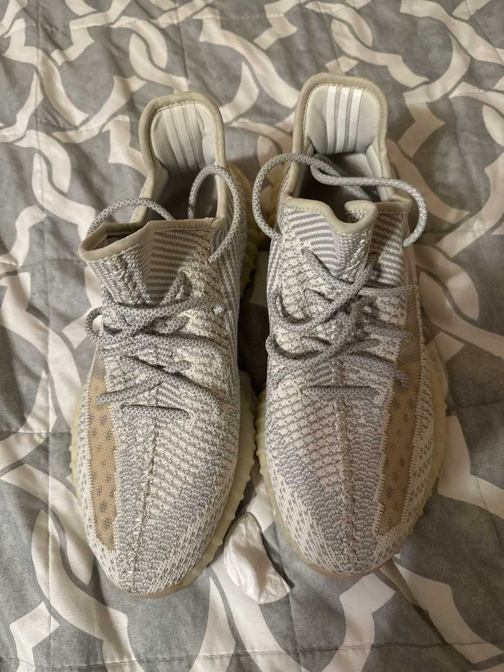 Adidas Yeezy Boost 350 V2 - image 3