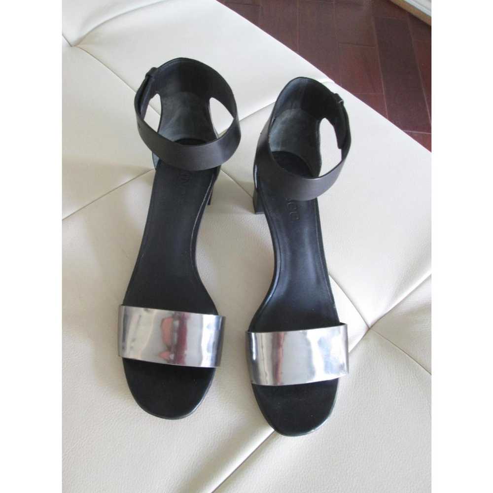 Vince Leather sandal - image 6