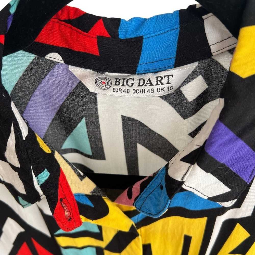 Big Dart Geometric Pop Art Button Down - image 4