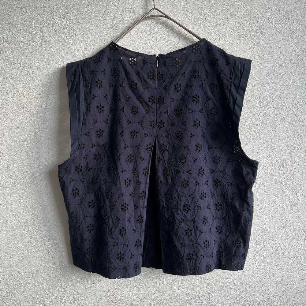 【ZARA】ZARA Sleeveless Blouse with Eyelet Embroide… - image 5