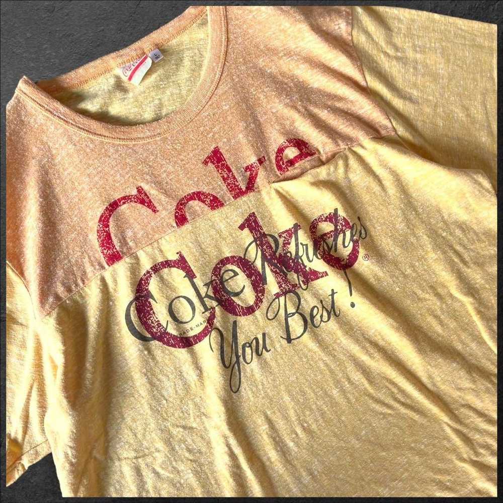 Uniqlo Unisex Coca-Cola Logo T-shirt Short Sleeve… - image 2