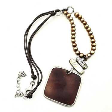 Silpada N1803 Etched outlet Shell Pendant Leather Pearl Necklace 925 Sterling Silver