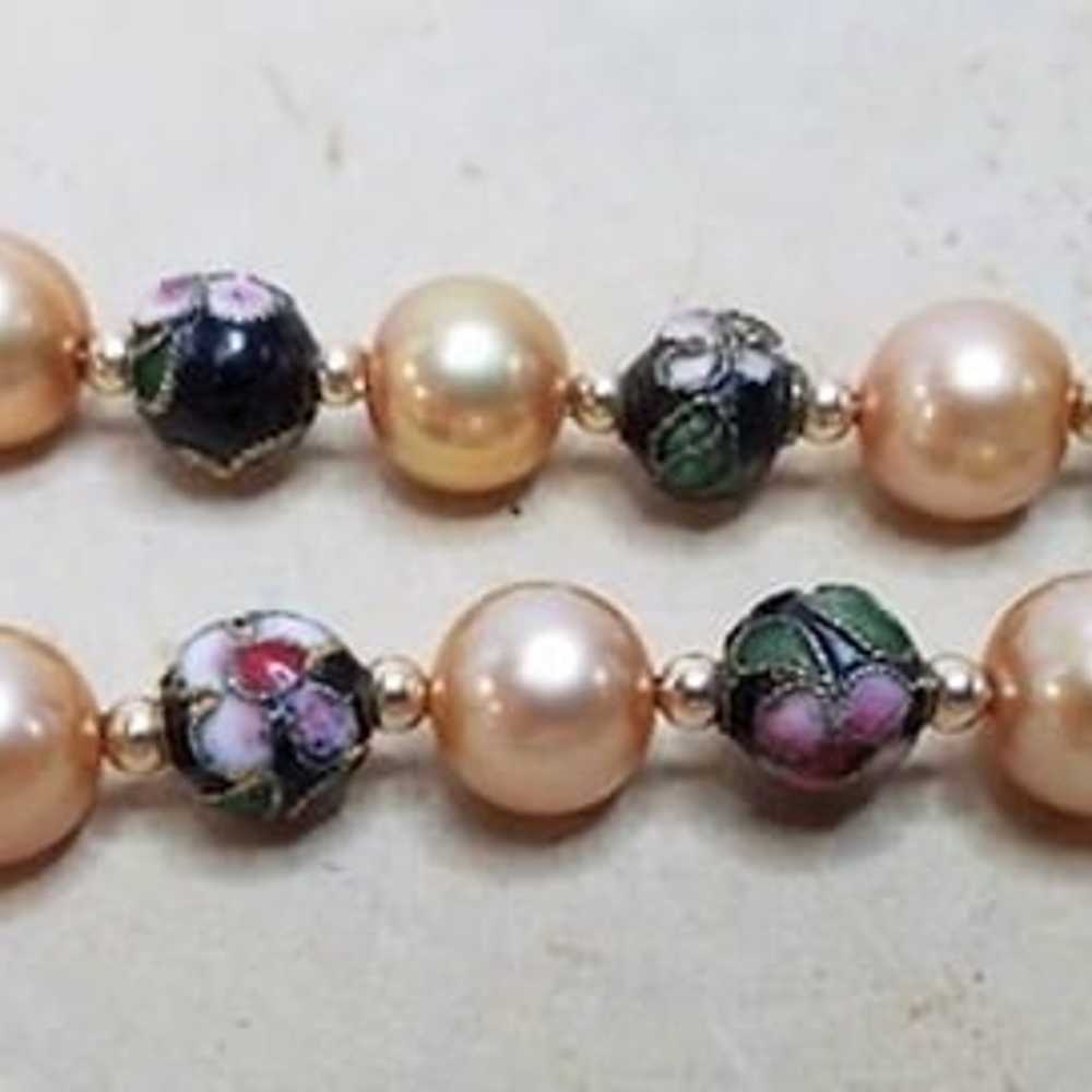 Vintage 14k gold cloisonné pearl necklace - image 3