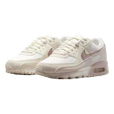 Nike Air Max 90 trainers