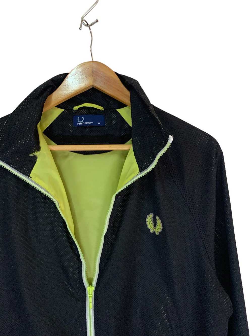 Fred Perry Fred Perry Windbreaker Light Jacket - image 2