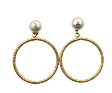 CHANEL Vintage Rare Gold Plated CC Pearl Large Ho… - image 1