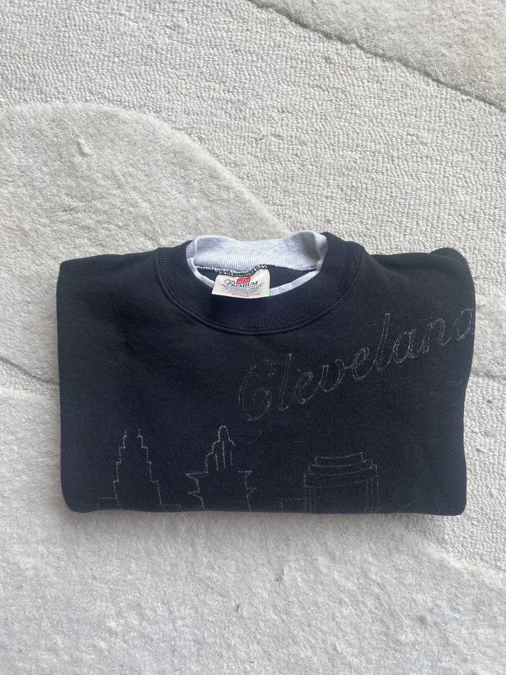 Vintage Vintage Cleveland Sweatshirt - image 3