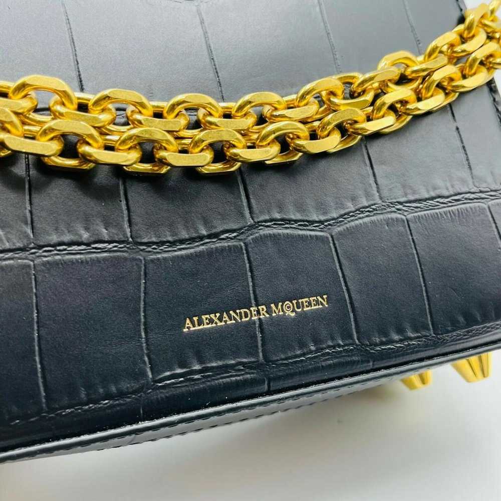 Alexander McQueen Box 16 leather crossbody bag - image 6