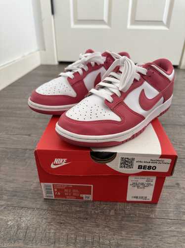 Nike Archeo pink dunks women’s