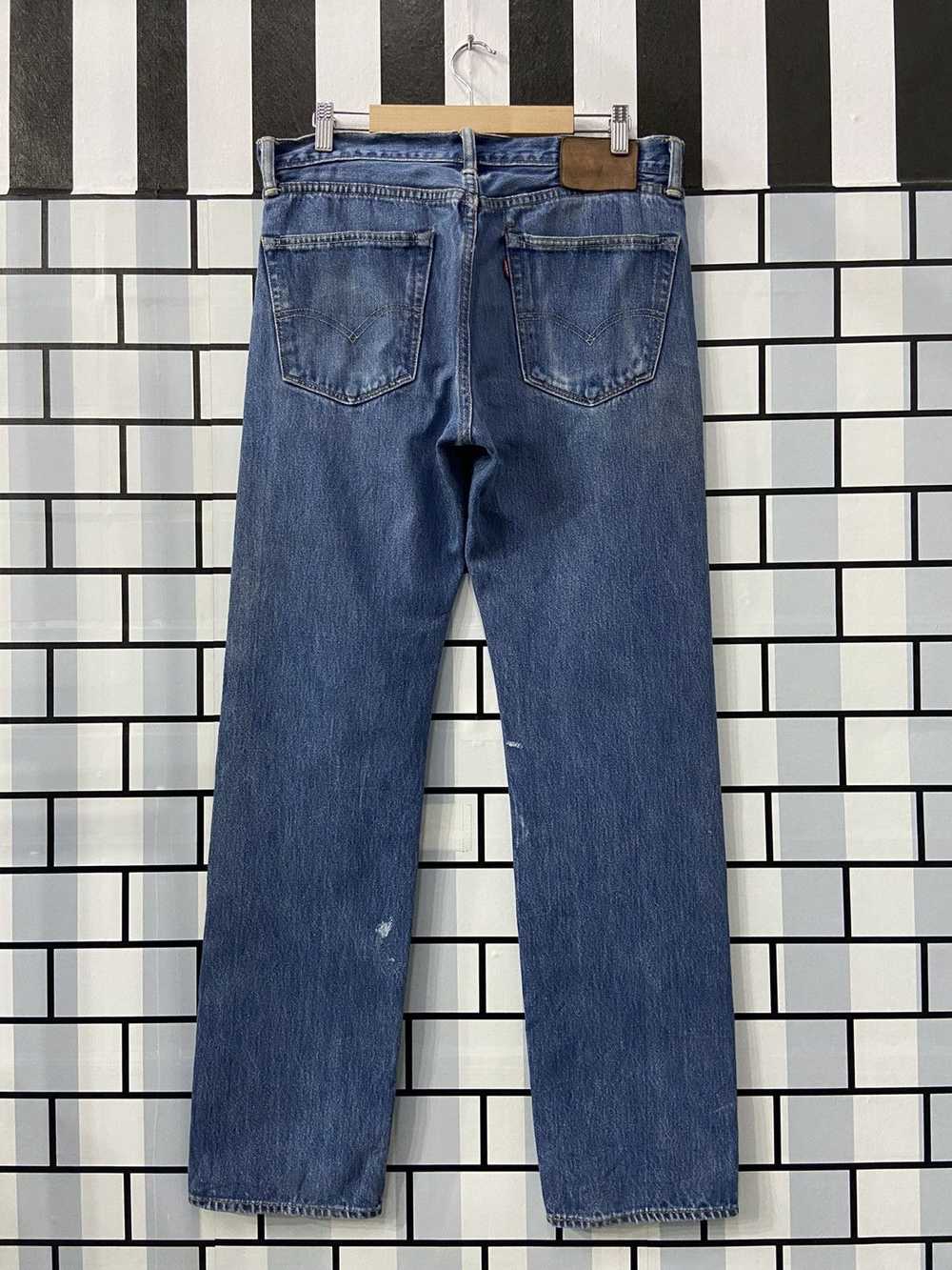 Levi's × Vintage Vintage Levi’s 505 Faded Blue Wh… - image 2