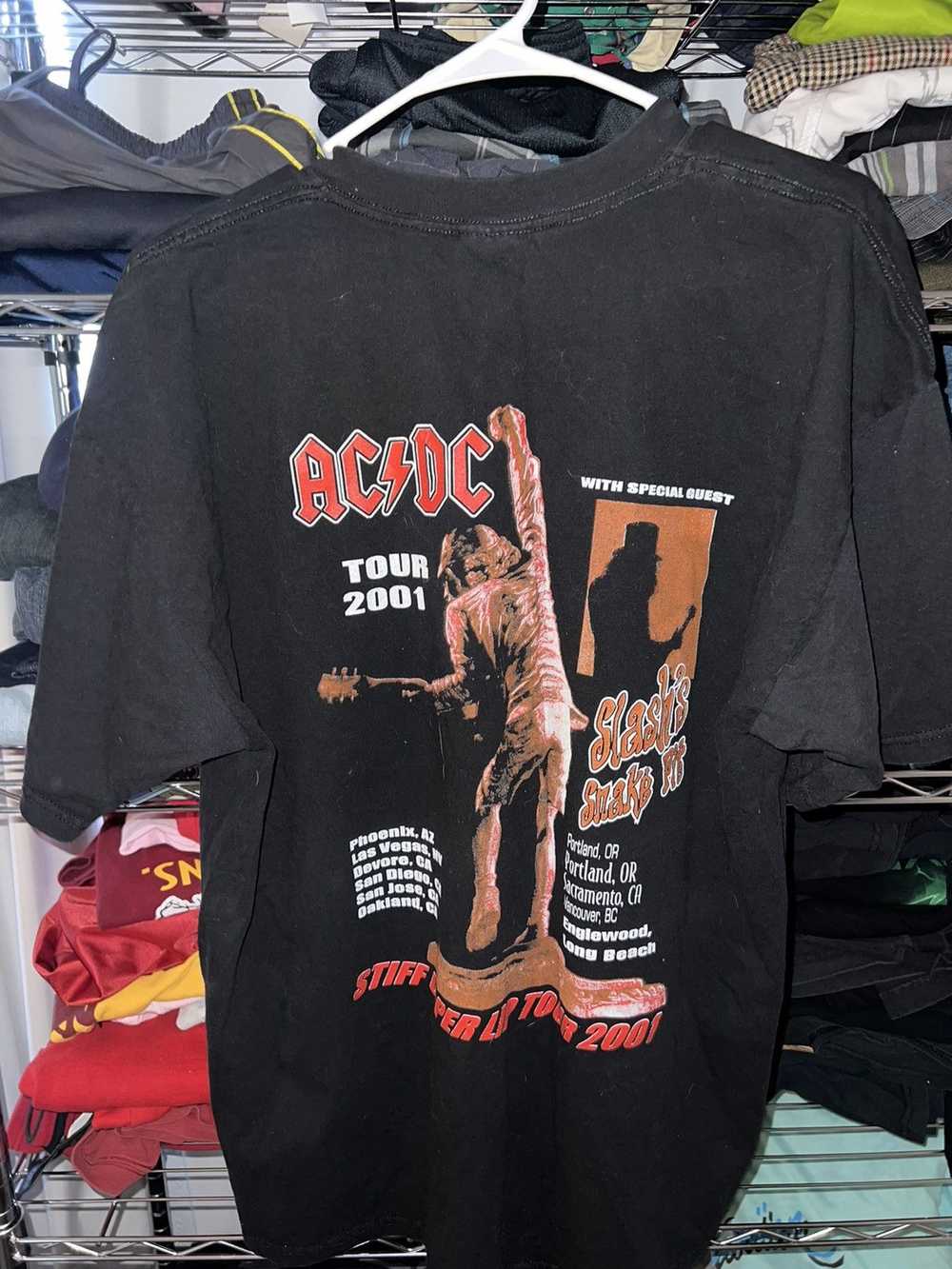 Vintage 2001 AC/DC black and red vintage tshirt - image 2