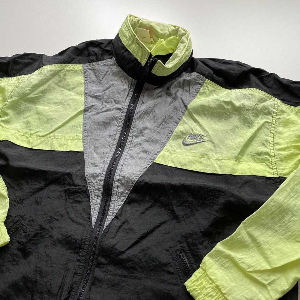 Nike × Vintage Vintage 1990s Nike Embroidered Swo… - image 2