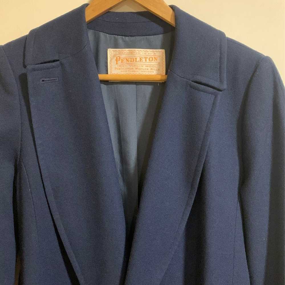 Vintage Pendelton 100% virgin wool trenchcoat wom… - image 6