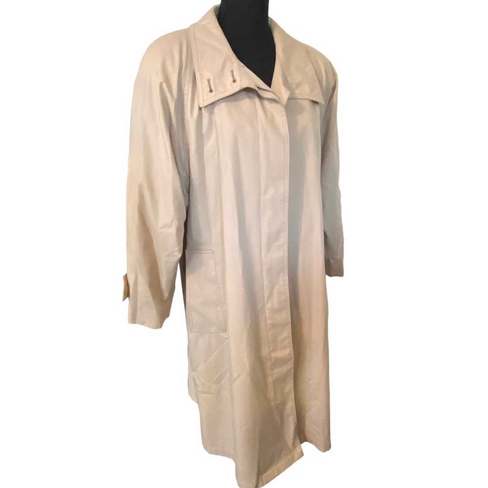 Vintage London Fog Tan Trench Coat - image 5