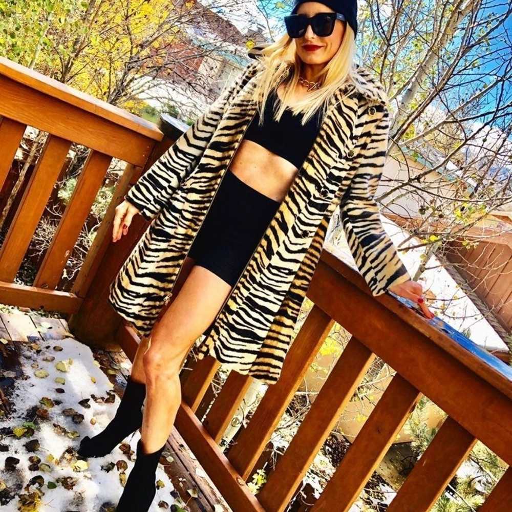 Vintage zebra animal print trench coat - image 1