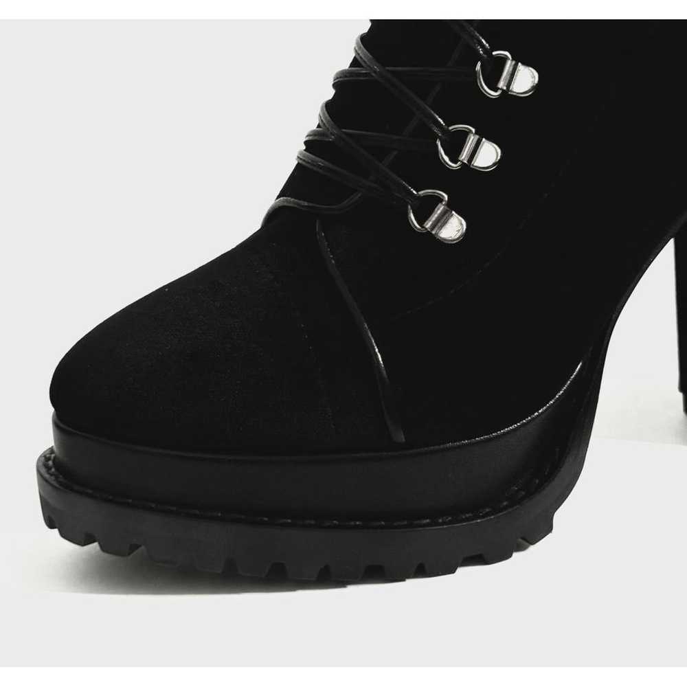 Alaïa Velvet boots - image 5