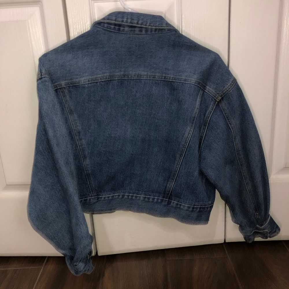 " GUESS"VINTAGE DENIM CROPPED JACKET - image 4