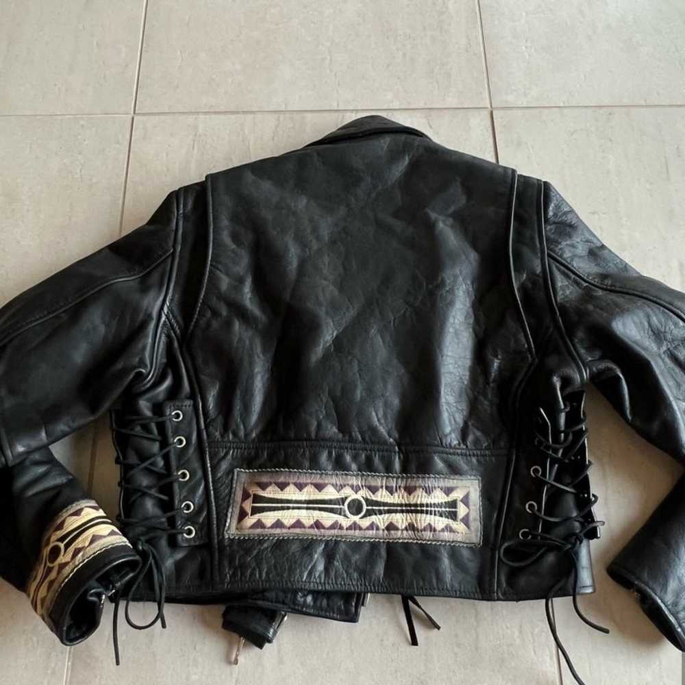 Vintage FIRST Genuine Leather Biker Cropped Moto … - image 11