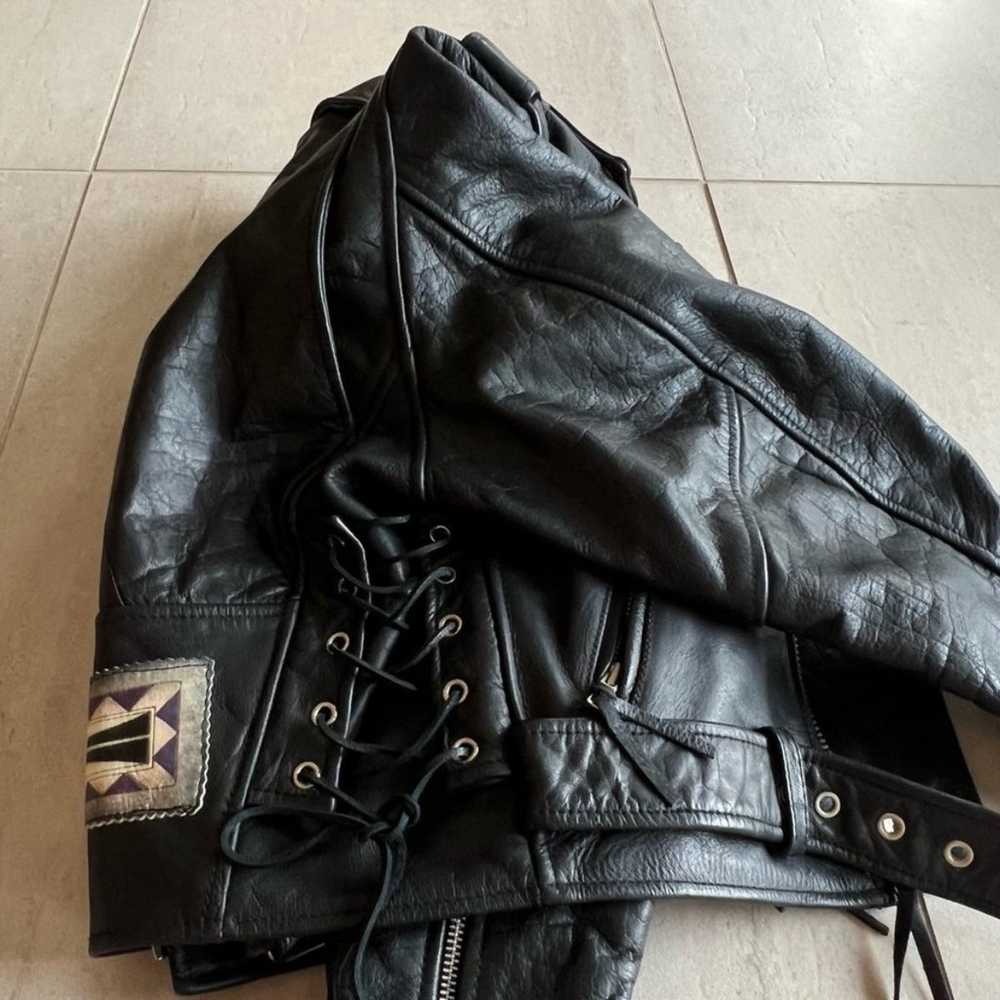 Vintage FIRST Genuine Leather Biker Cropped Moto … - image 9