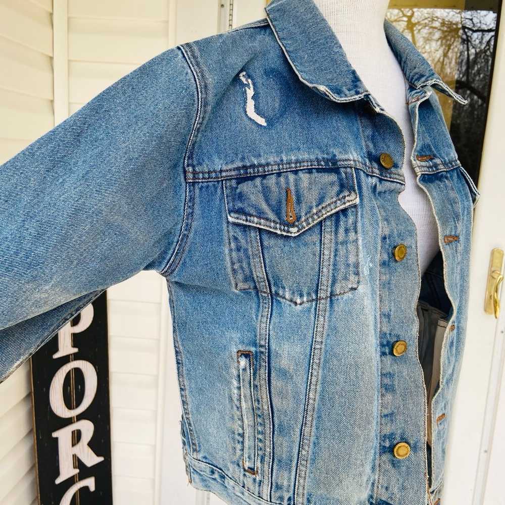 Vintage Denim Jean Jacket 90s Y2K Wrangler Hero T… - image 3