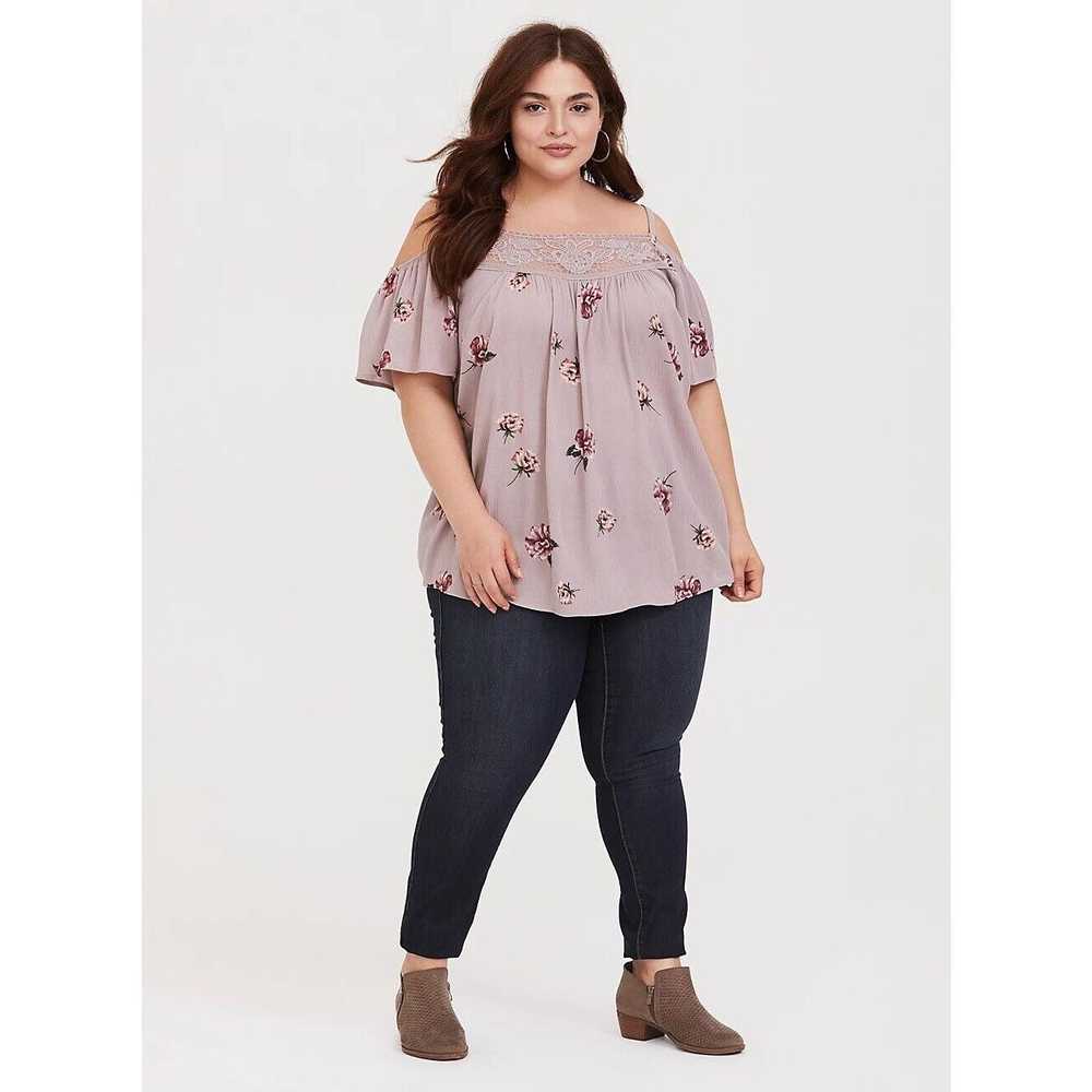 Other Torrid Womens Top Sz 4 4X 26 Lilac Purple F… - image 2