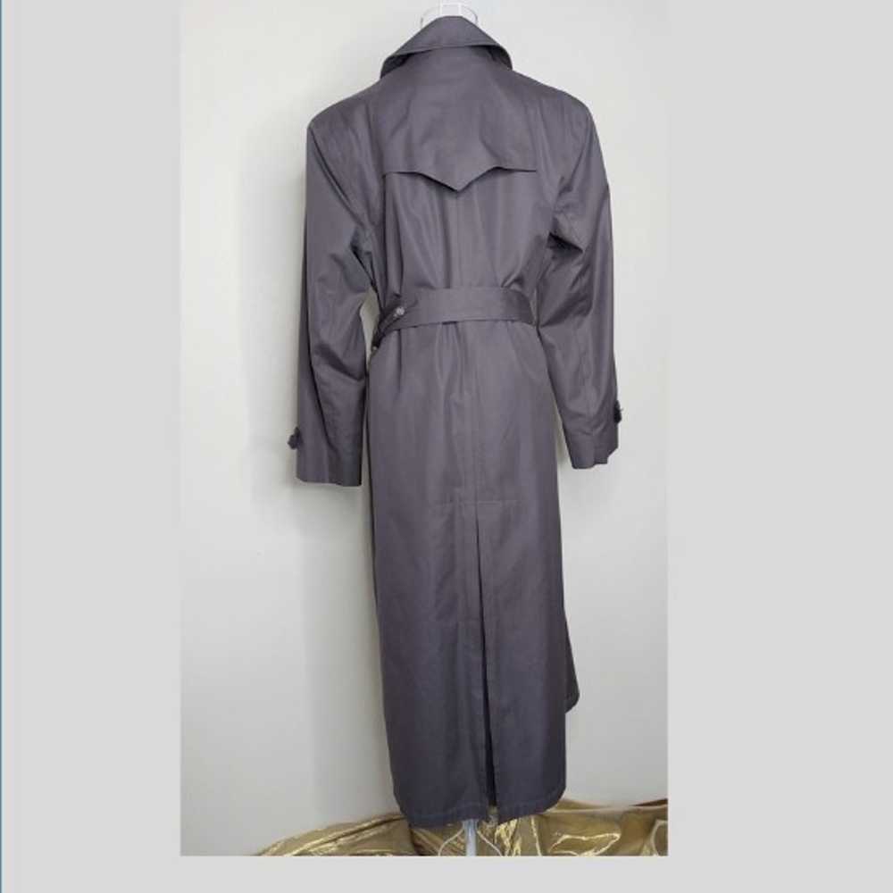 Trench Coat  Vintage Misty Harbor Excellent Condi… - image 4