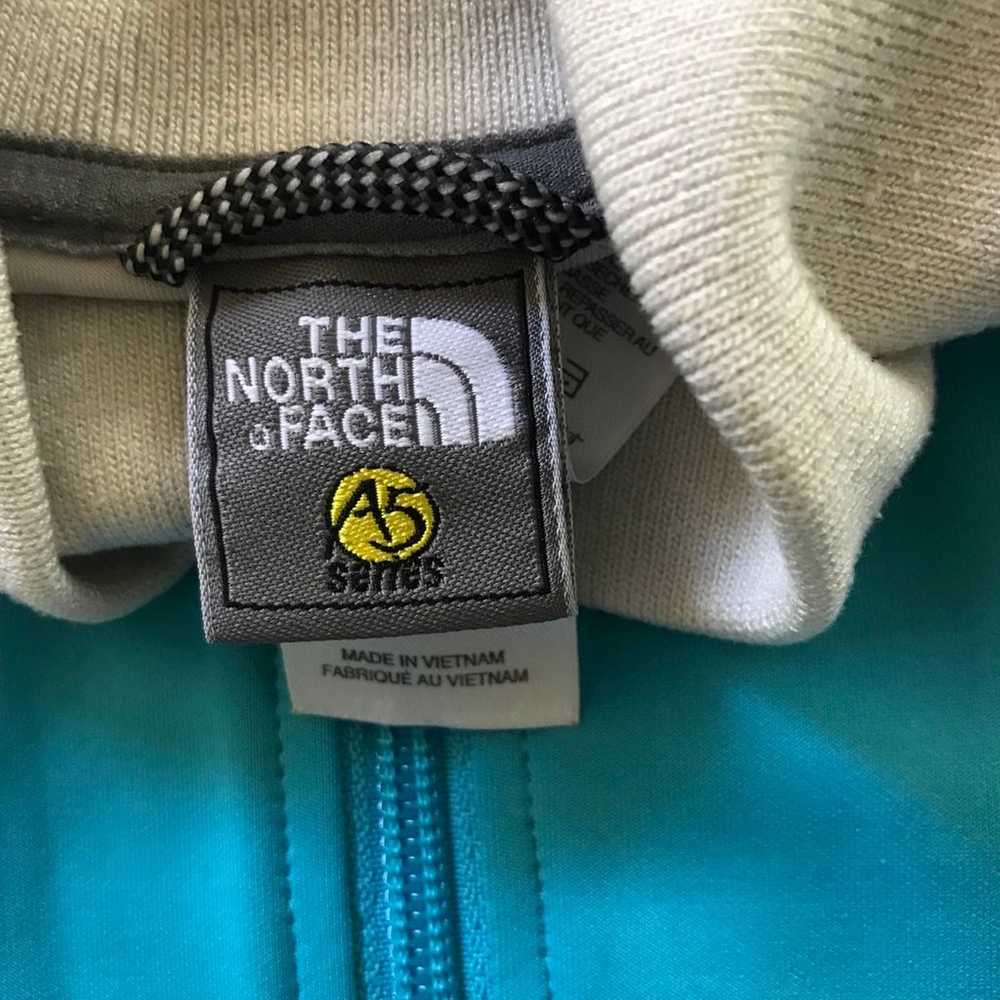 Women’s Vintage The North Face Jacket Size Large - image 4