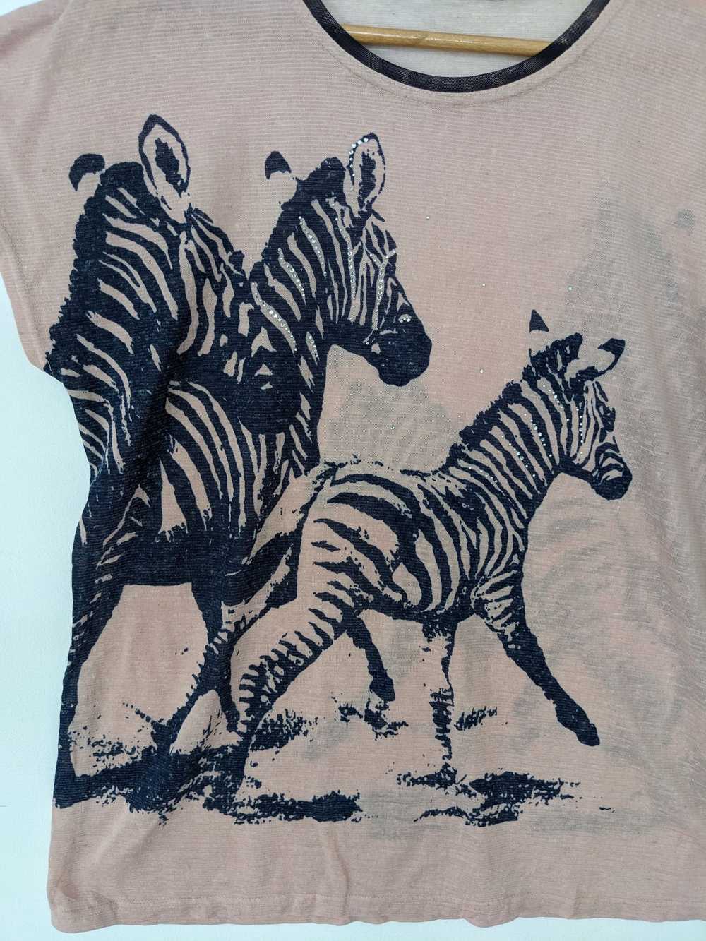 Animal Tee × Designer × Streetwear Vintage Zebra … - image 7