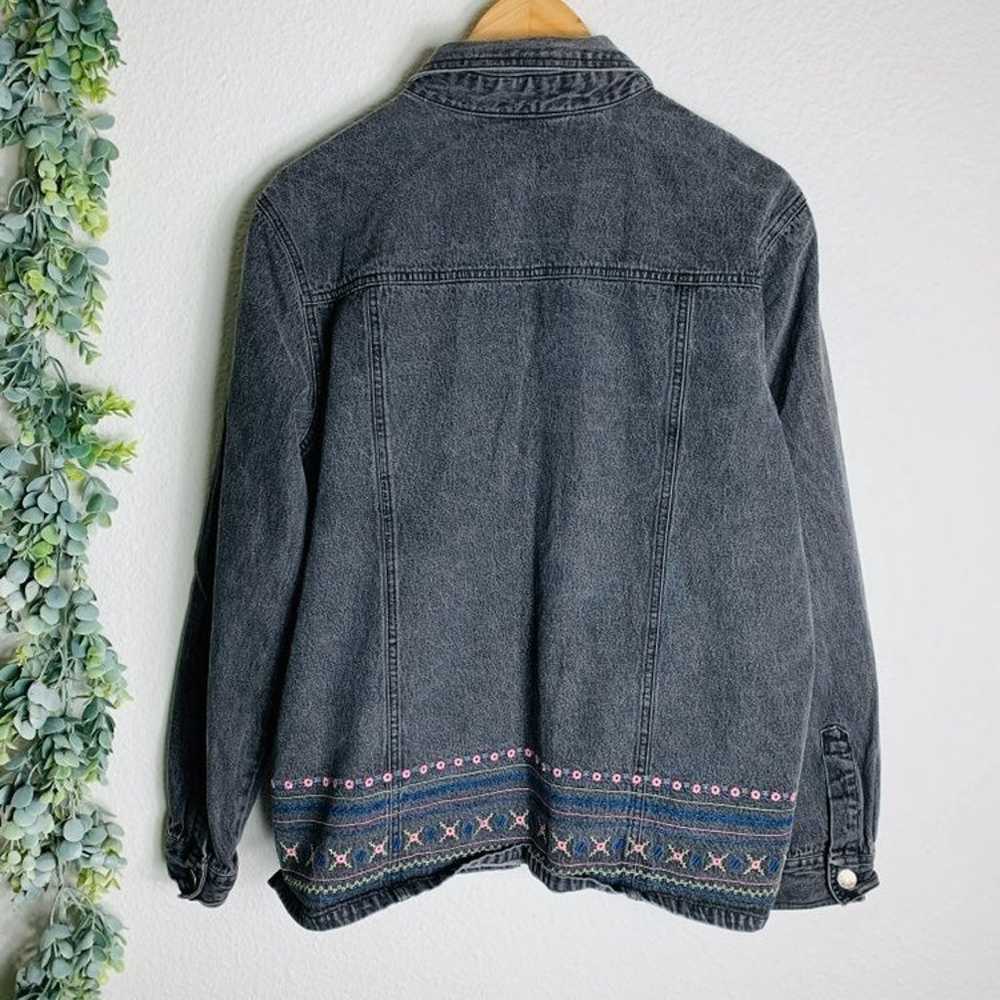 Denim & Co L embroidered Denim Jacket - image 6