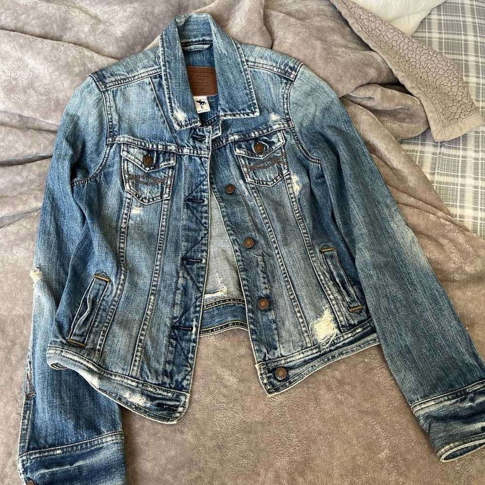 Abercrombie and Fitch jean Jacket Sz L - image 1