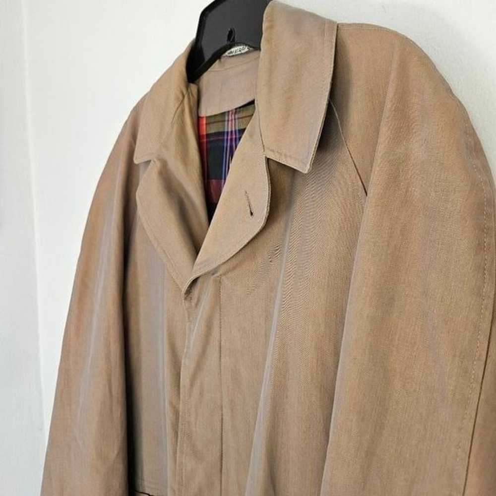 Vintage Windsor Timeless Water Repellent Tan Plai… - image 7