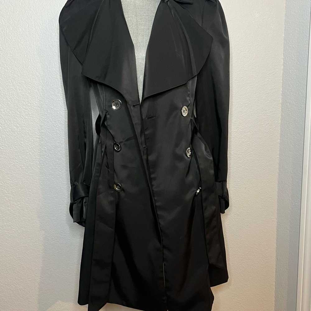 Bebe Bebe Satin Trench Coat Lined Black Small S R… - image 3