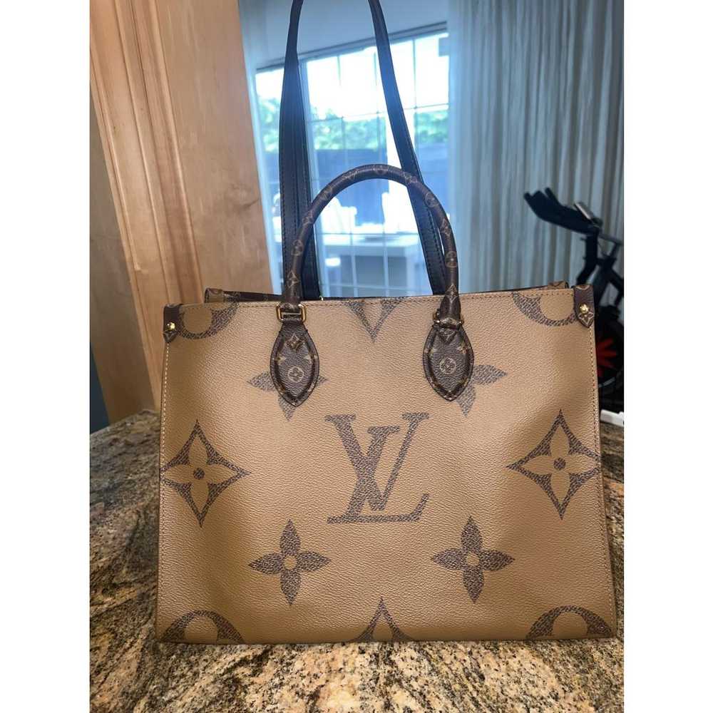 Louis Vuitton Onthego leather tote - image 5