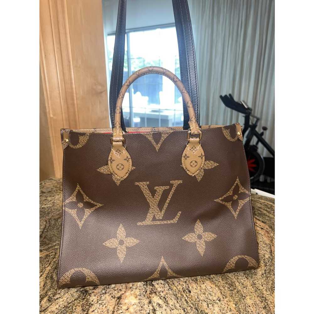 Louis Vuitton Onthego leather tote - image 6