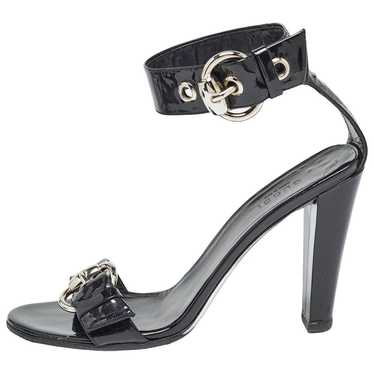 Gucci Patent leather sandal - image 1