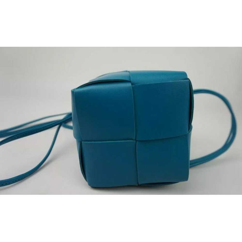 Bottega Veneta Cassette Bucket leather mini bag - image 5