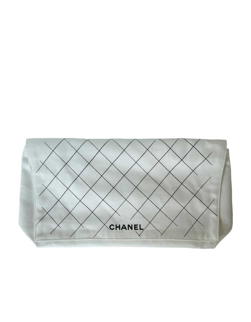 Chanel Metallic Navy Caviar Quilted Medium Boy Bag - image 2