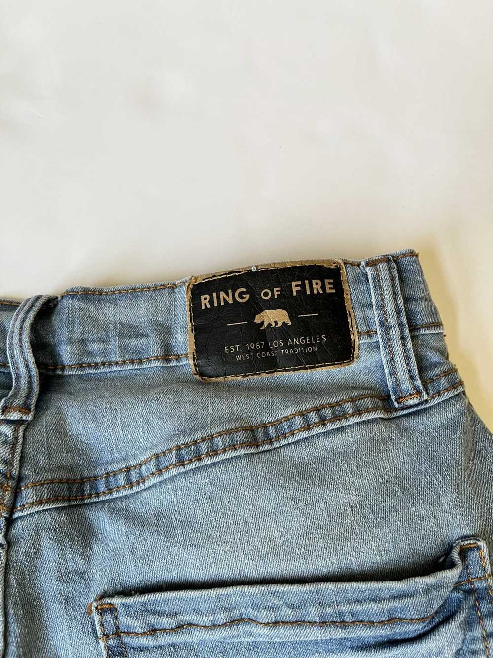 Ring Of Fire Ring of Fire Cutoff Jorts - image 3