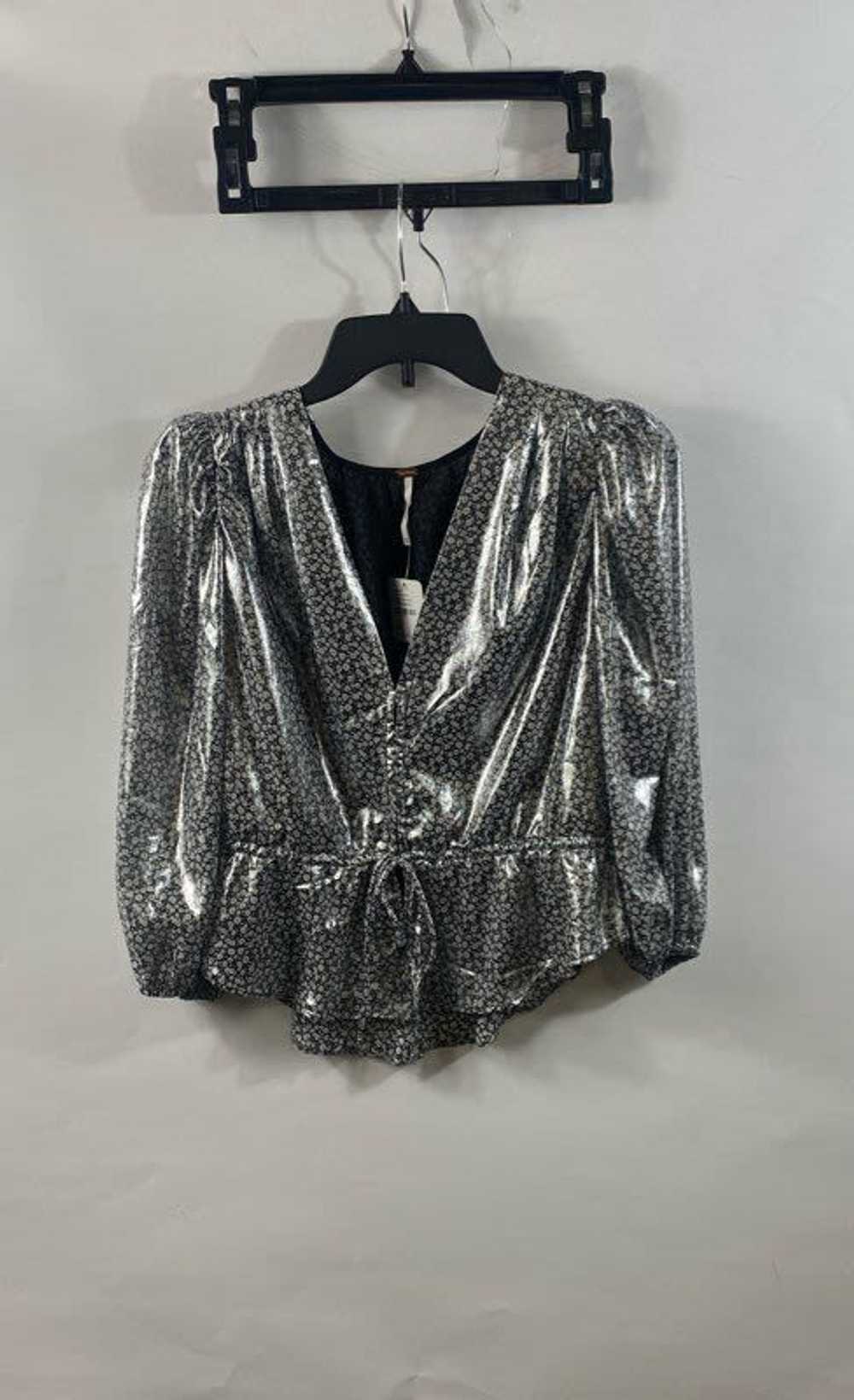 NWT Free People Womens Silver Metallic 3/4 Sleeve… - image 1