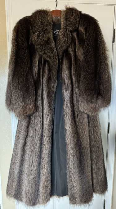 Other Luxurious Alaskan Couture Racoon Fur Coat 10