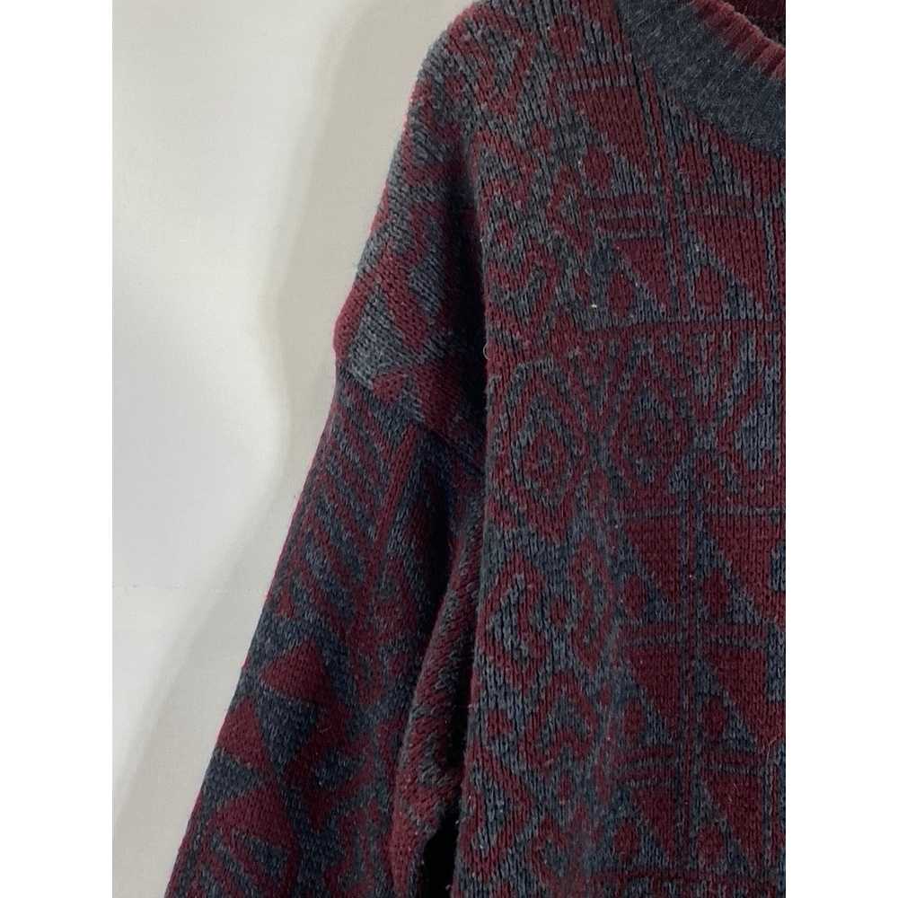 THE MEN'S STORE At Sears Men's Burgundy Printed V… - image 3