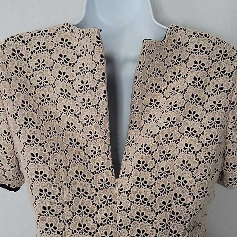 Diane von Furstenberg Cream & Black Acorn Lace Ci… - image 4