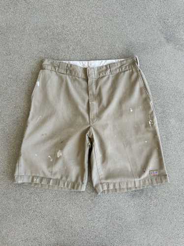 Dickies Vintage Khaki Dickies Regular Fit Shorts - image 1