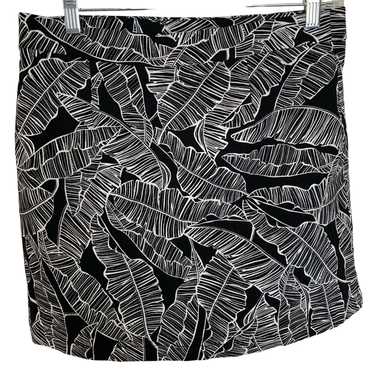 Rafaela Comfort skort black and white botanical pr