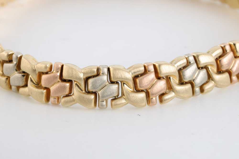 7" 14k Tri-Tone Gold Unique Brushed Link Bracelet… - image 2