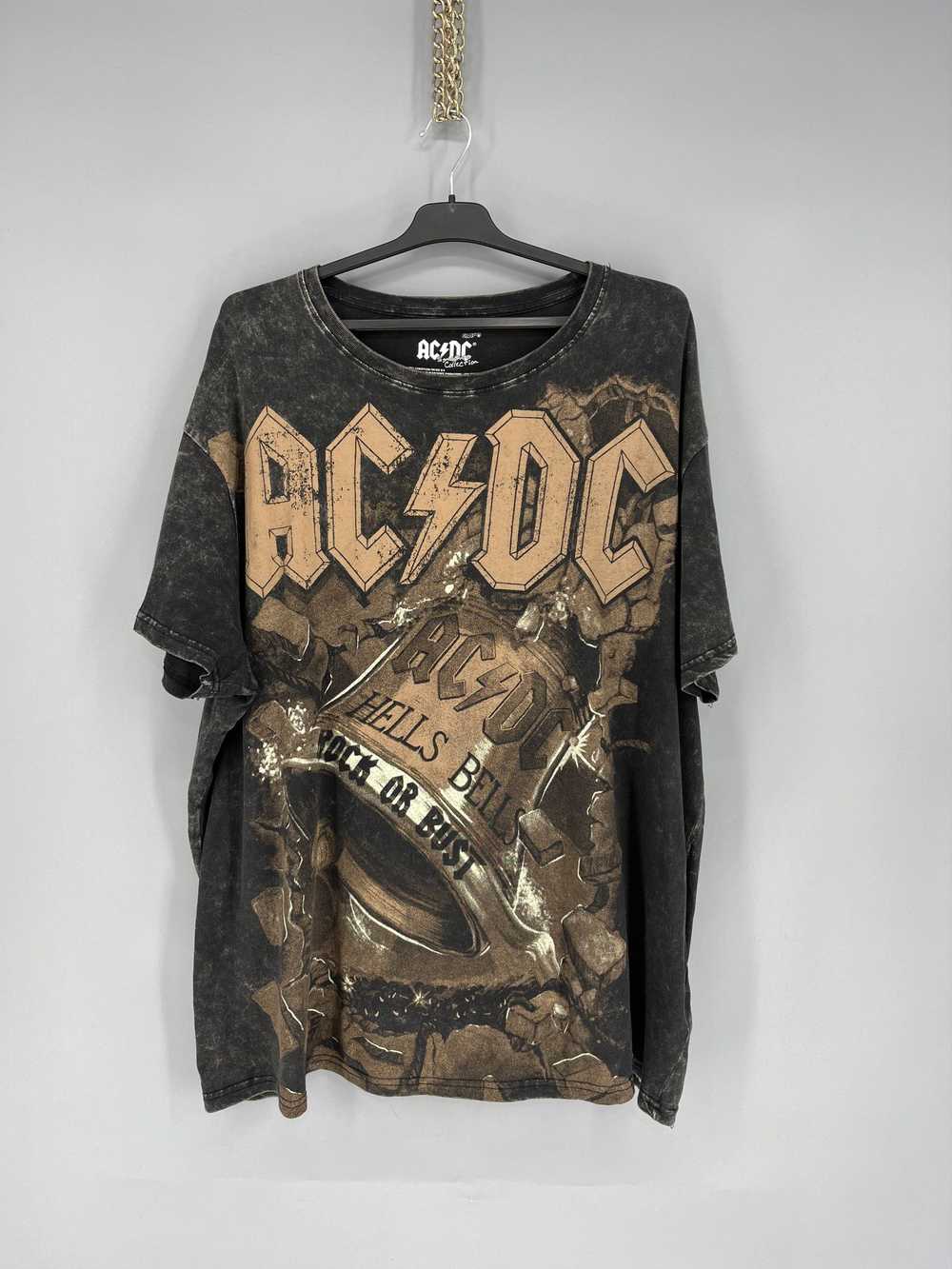 Band Tees × Streetwear × Vintage Vintage ACDC Hel… - image 1