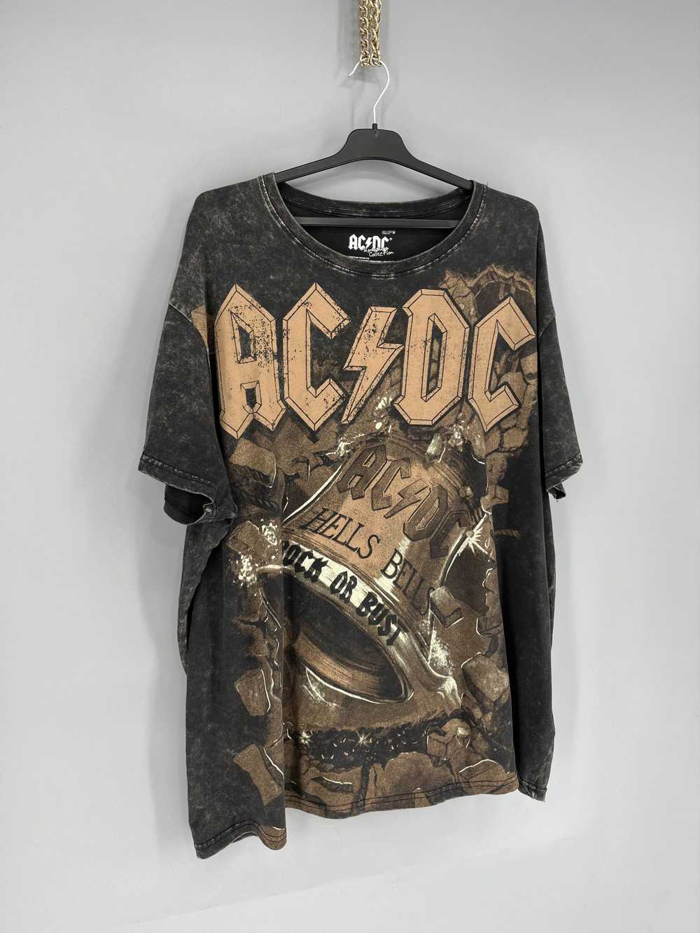 Band Tees × Streetwear × Vintage Vintage ACDC Hel… - image 2