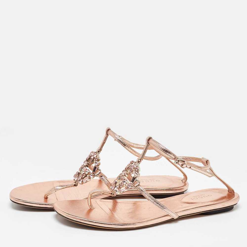 Gucci Patent leather sandal - image 2