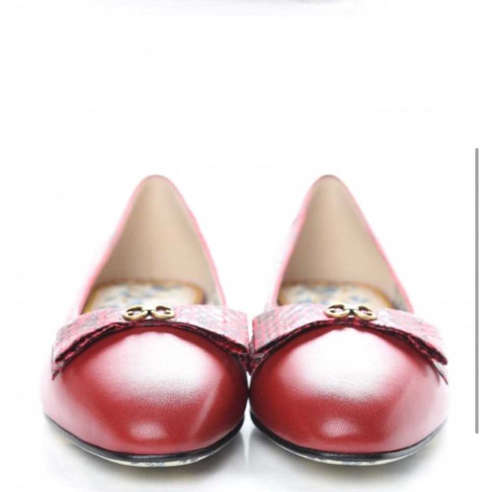 Gucci Leather flats - image 2