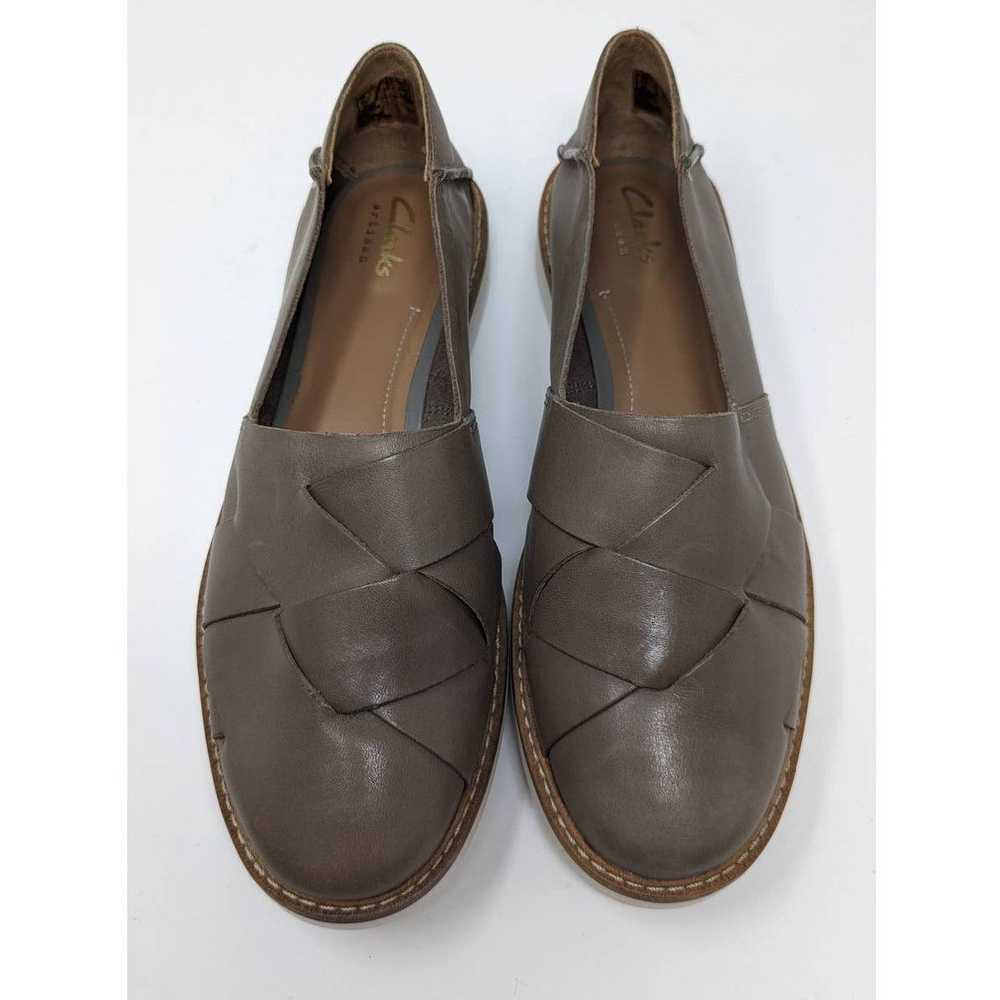 Clarks Clarks Glick Harvest Woven Leather Flats S… - image 9